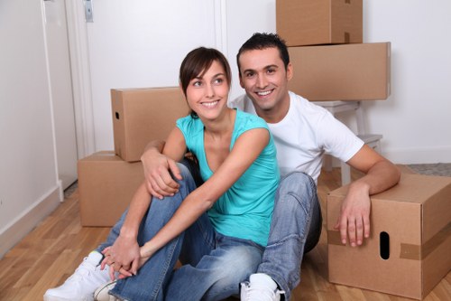Truck hire option for moving furniture in Claphampark
