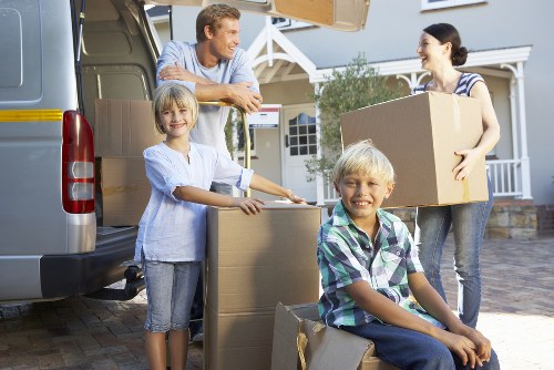 Professional house movers in Claphampark completing a smooth residential move